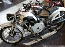moto-guzzi-motorcycle-museum-James Bond