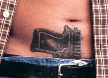 tatouage motard gun
