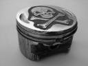 tete-de-mort-piston.jpg
